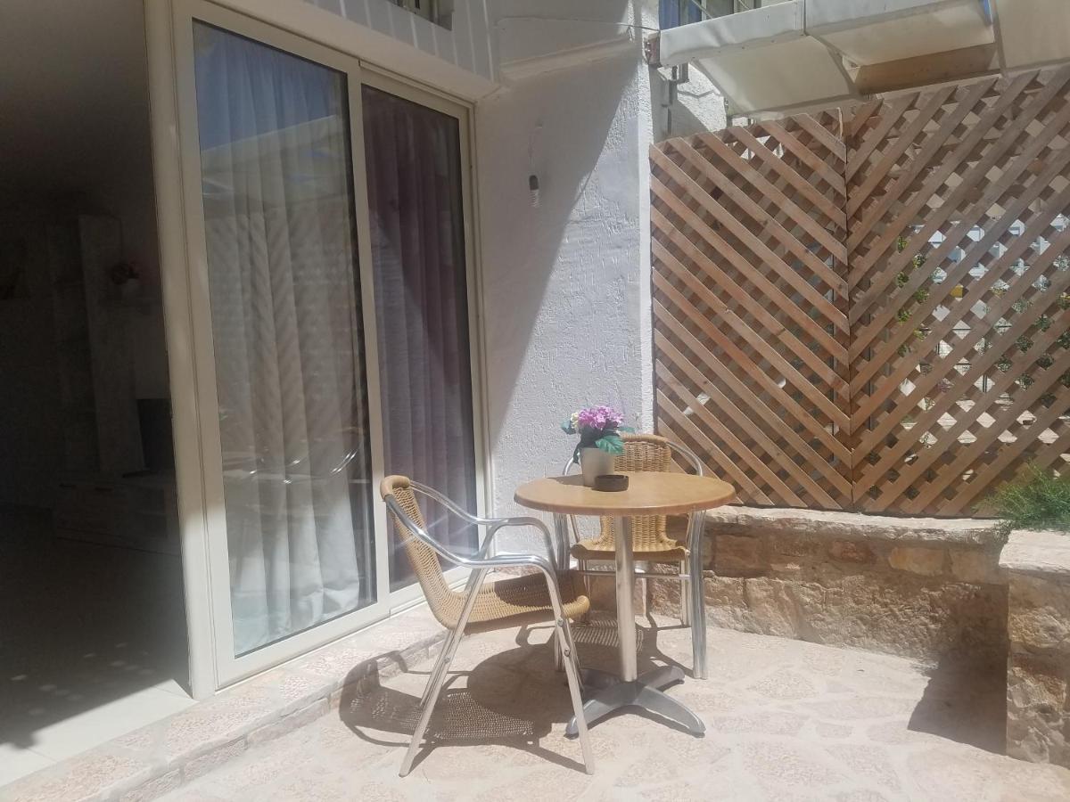 Apartamente Duplex Berti Saranda Dış mekan fotoğraf